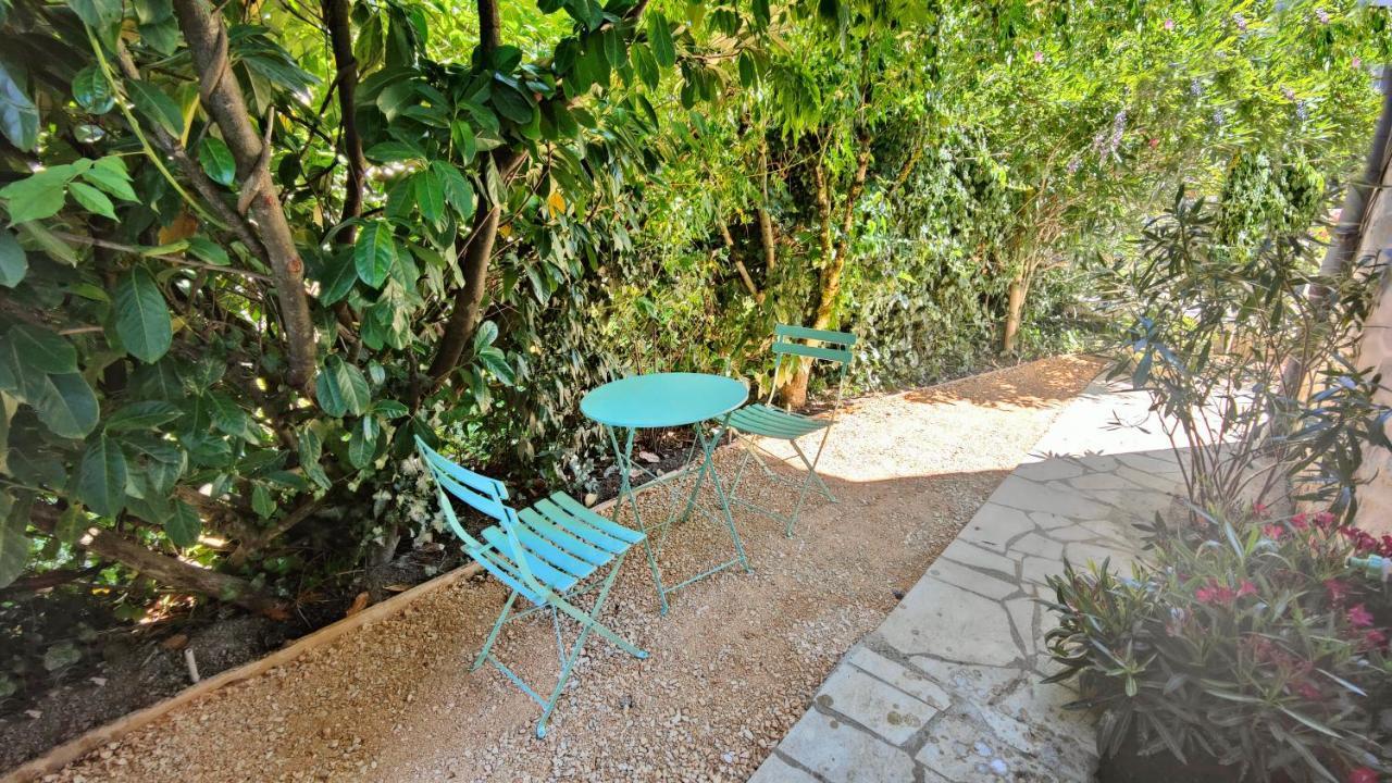 Le Petit Paradis Brive-la-Gaillarde Exterior foto